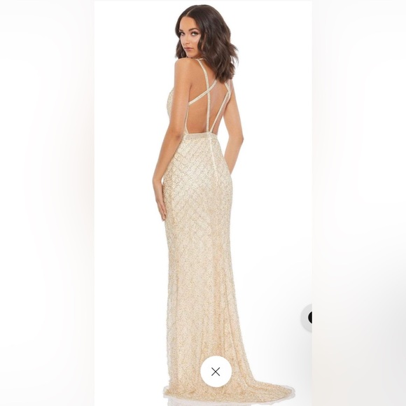 Lattice pattern beaded gone - Picture 2 of 3